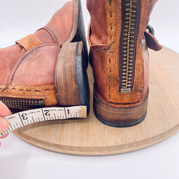 Frye Boots Womens 7.5 Tan Leather Back Zip Vicky Ankle Engineer Moto Biker - Picture 10 of 13
